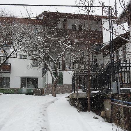 Hotel Edelweiss Bakuriani Exterior foto